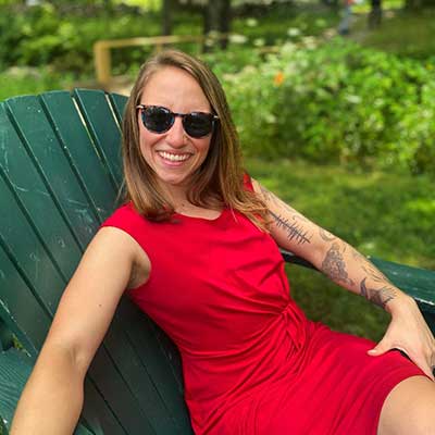 Photo of Lindsey Lerner